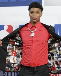 麦迪谈贝利：如果要和我相比较 那他得投进高难度的球