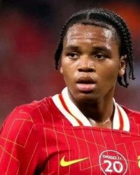 在线娱乐-斯基拉：利物浦计划与17岁小将恩古莫哈续约至2028年