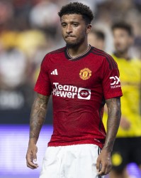 乐鱼体育app官方登录入口-德天空：拜仁内部对租借桑乔持怀疑态度，仍对杰克逊感兴趣