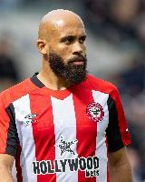 此前6000万镑报价遭拒❌曼晚：曼联有信心签下姆贝莫，仍在谈判