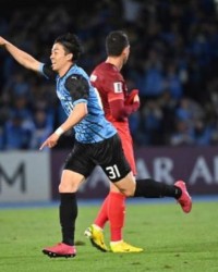 【亚冠】一分钟连丢两球 上海海港1比3不敌川崎前锋